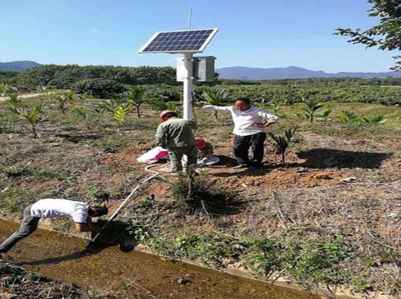 無線遠傳超聲波液位計現場施工